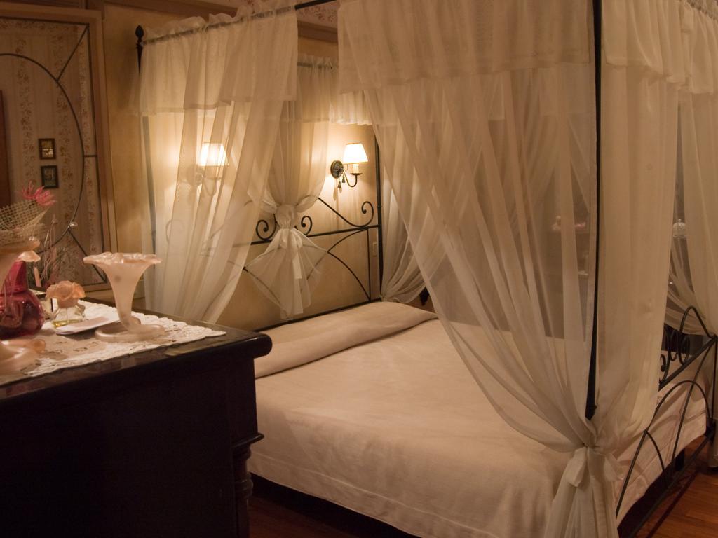 B&B Les Suites Rom Zimmer foto